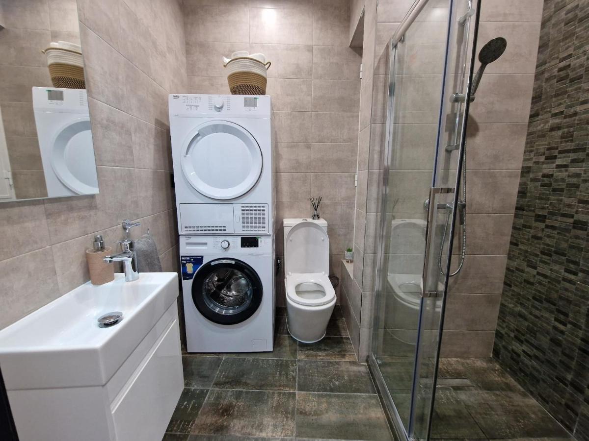 Barbara Properties - Luxury Qawra Stay خليج سانت بول المظهر الخارجي الصورة