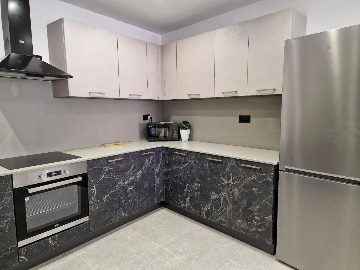 Barbara Properties - Luxury Qawra Stay خليج سانت بول المظهر الخارجي الصورة